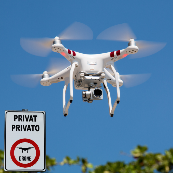 berita perusahaan terbaru tentang Teknologi Pertahanan Drone Lanjutan: Metode Interferensi, Penghalang, dan Neutralisasi yang Efektif untuk Melindungi Daerah Sensitif 0