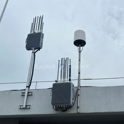 Kompak 25MHz-6GHz Pesawat Udara GPS Faking Peralatan untuk menemukan arah yang akurat dan tidak ada gangguan elektromagnetik