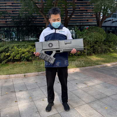 36h Endurance Portable Drone Defense Solution untuk Konser Polisi Militer 1-3KM FPV Drone Jammer Dengan Detektor Deteksi 5KM