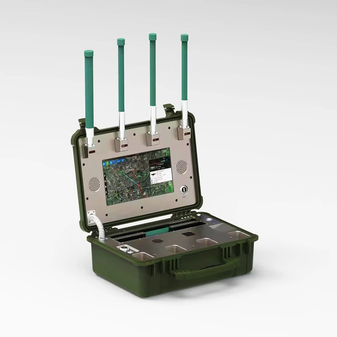 5KM~10KM 360° Full Airspace IP66 Tingkat Perlindungan 900M 1.4G 2.4G 5.2G 5.8GHz 10 Jam Operasi Deteksi Detektor Drone 0