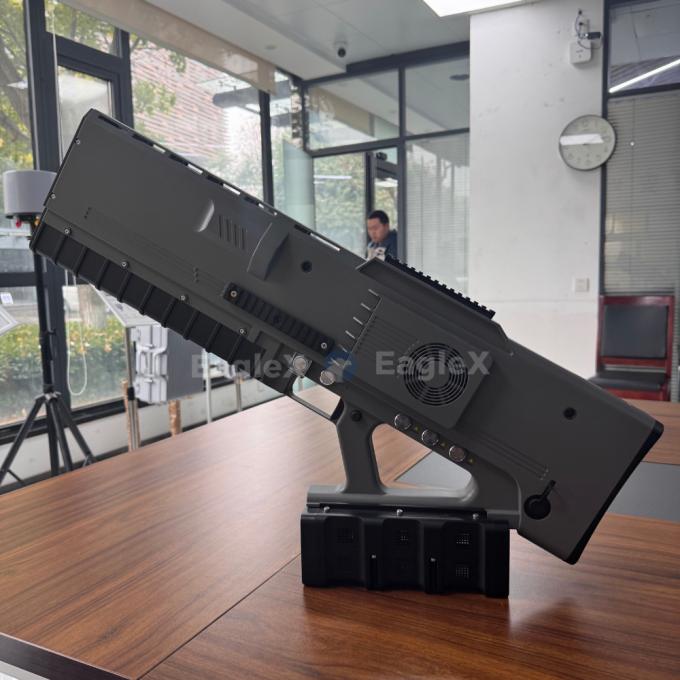 36h Endurance Portable Drone Defense Solution untuk Konser Polisi Militer 1-3KM FPV Drone Jammer Dengan Detektor Deteksi 5KM 1
