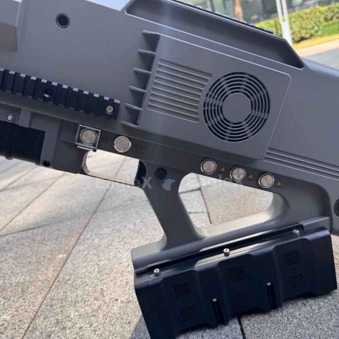 36h Endurance Portable Drone Defense Solution untuk Konser Polisi Militer 1-3KM FPV Drone Jammer Dengan Detektor Deteksi 5KM 0