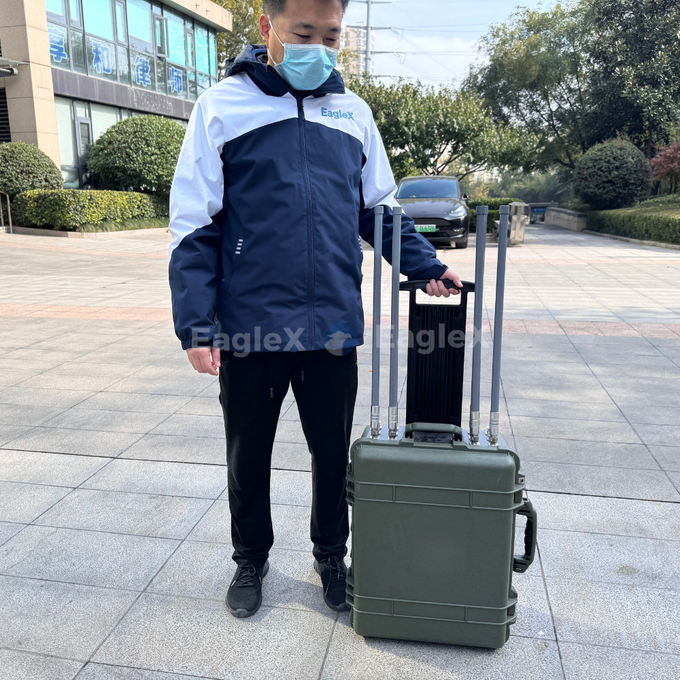 Portable Movable Drone Jammer Dengan Detektor 3km Deteksi Dan 2km Jamming System Anti FPV Drone 1